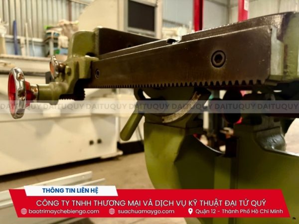 Máy cưa nghiêng bàn Misato Nhật đã qua sử dụng