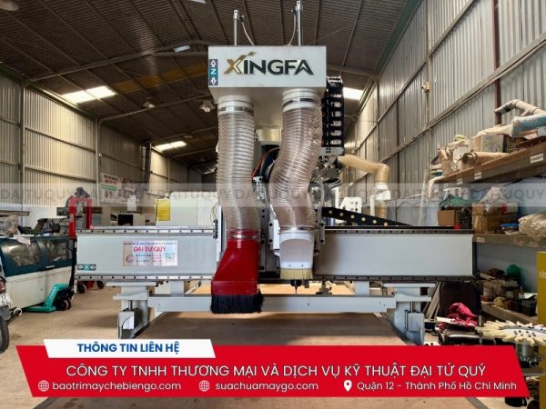 Máy cnc 1 đầu cắt 1 đầu khoan Xingfa thay dao tự động đã qua sử dụng